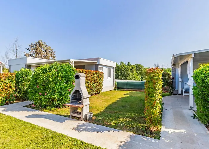 Mobile Superior-5 By Interhome *